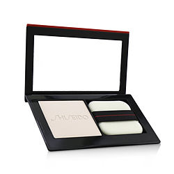 Shiseido Synchro Skin Invisible Silk Pressed Powder - # Translucent Matte --10g/0.35oz By Shiseido